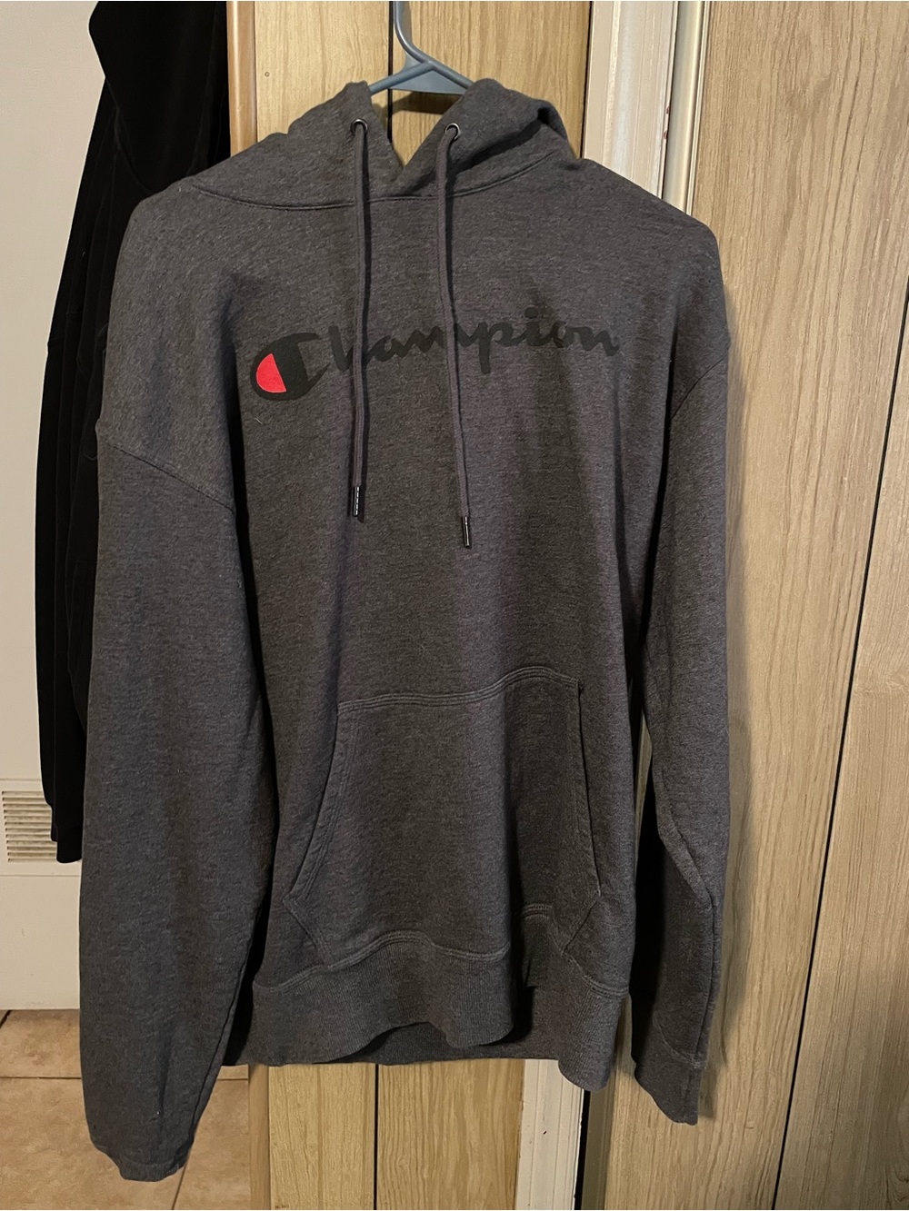 Champion Gray Fleece Hoodie Men’s Medium